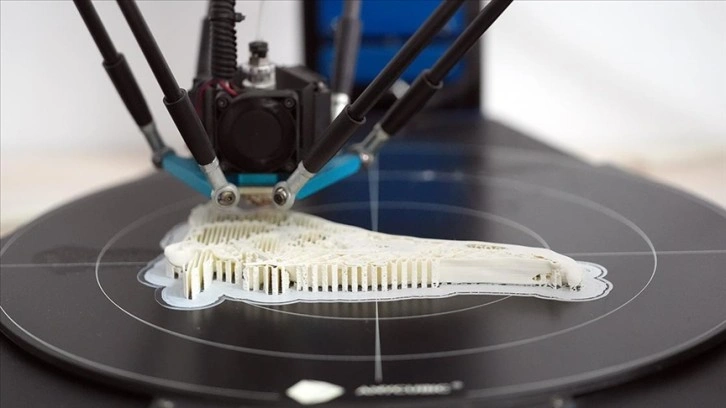 3D yazıcı ile üretilen hayvan kemikleri operasyon öncesi veteriner hekimlere yol gösteriyor