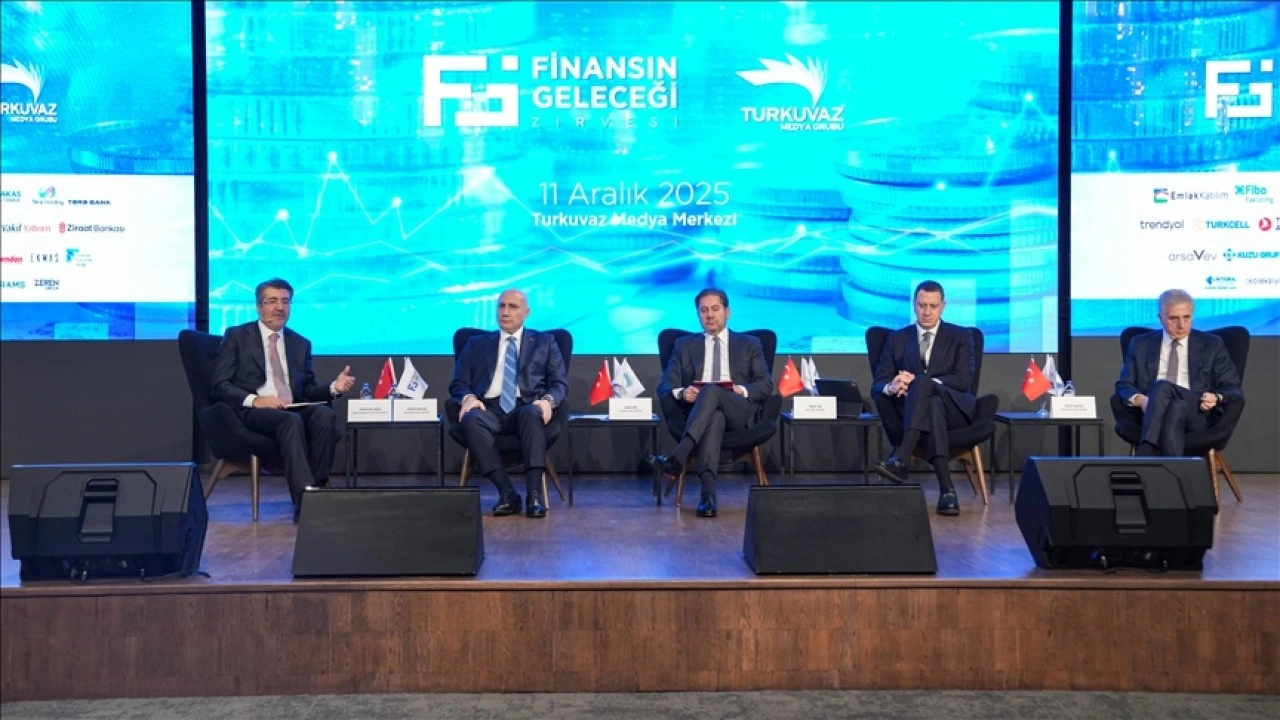 5. Finansın Geleceği Zirvesi'nde "Bankacılığın Geleceği" paneli düzenlendi