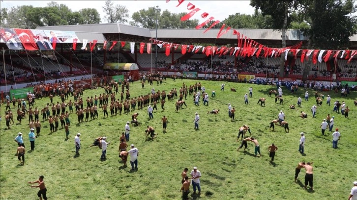 661'inci Tarihi Kırkpınar Yağlı Güreşleri'nde başpehlivanlar çayıra çıkıyor