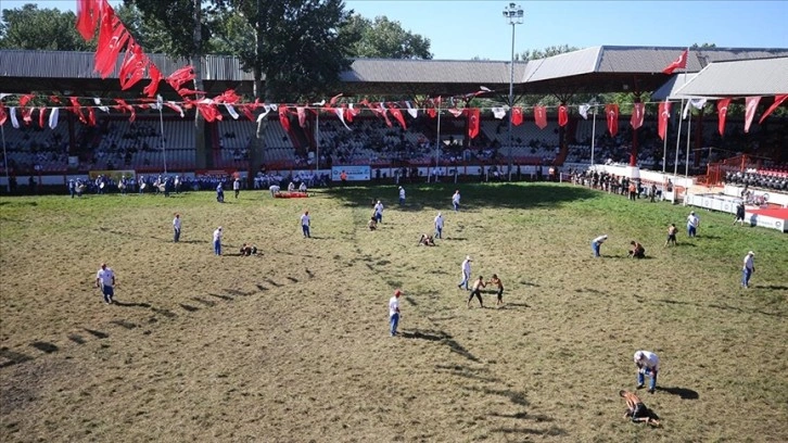 662. Tarihi Kırkpınar Yağlı Güreşleri'nde son gün müsabakaları başladı