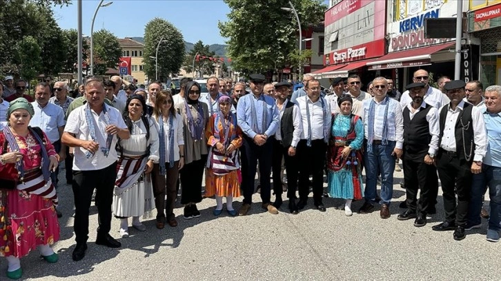 87. Kardüz Yaylası Kadırga Şenlikleri 'Otçu Göçü' yürüyüşüyle başladı
