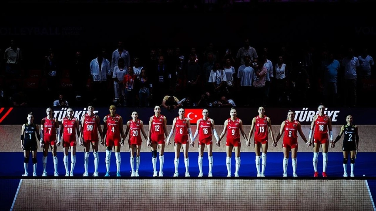 A Milli Kadın Voleybol Takımı, Milletler Ligi finallerini garantiledi