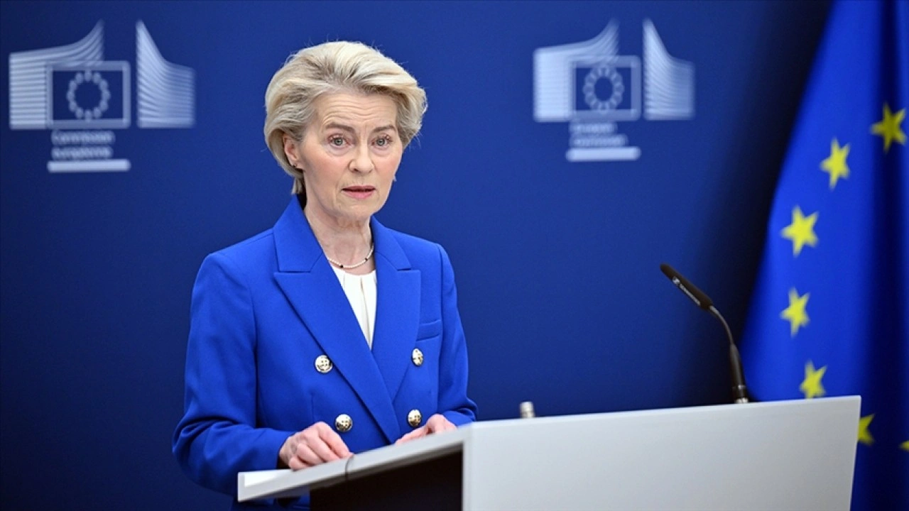 AB Komisyonu Başkanı von der Leyen bir kez daha güven tazeledi