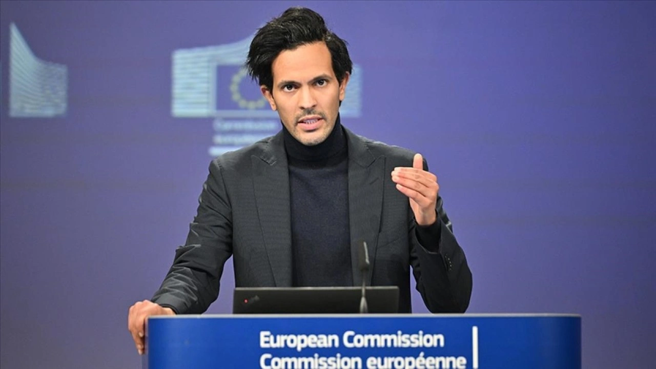 AB Komisyonu: (Güney Afrika'ya gönderilen Filistinliler) Zorla yerinden edilme olmamalı