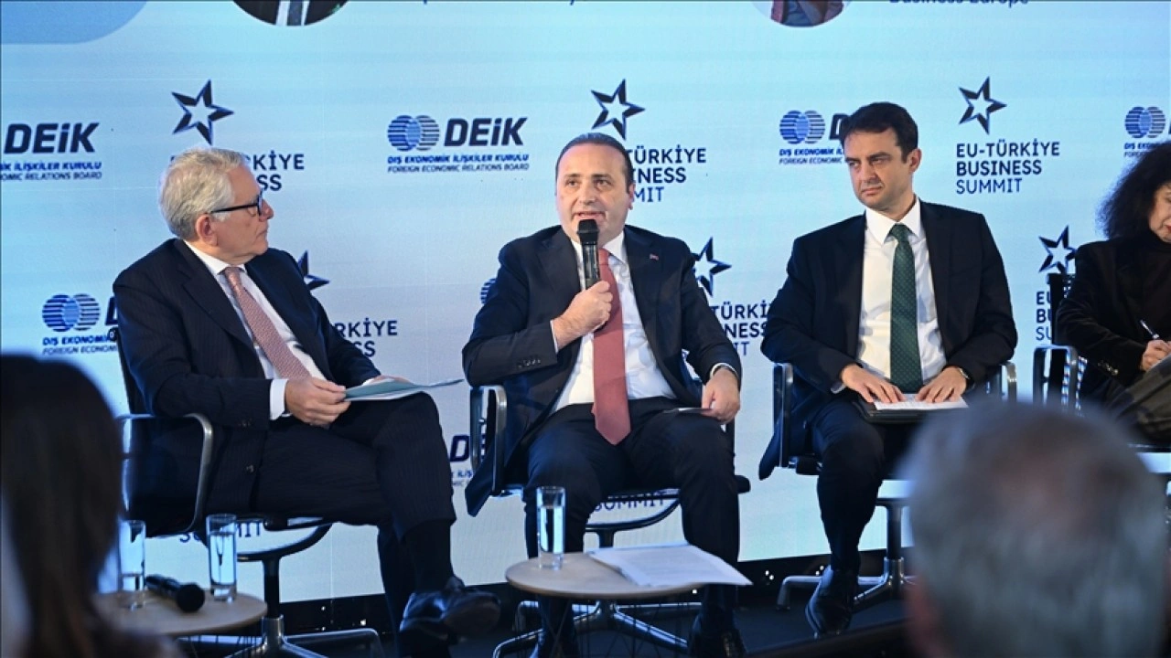 AB-Türkiye İş Zirvesi'nde Gümrük Birliği'nin güncellenmesi ele alındı