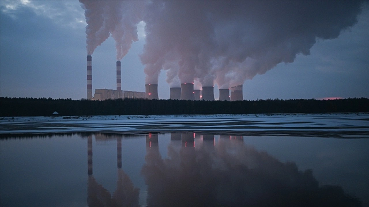 AB ülkeleri emisyonların 2040'a kadar yüzde 90 azaltılmasında anlaştı