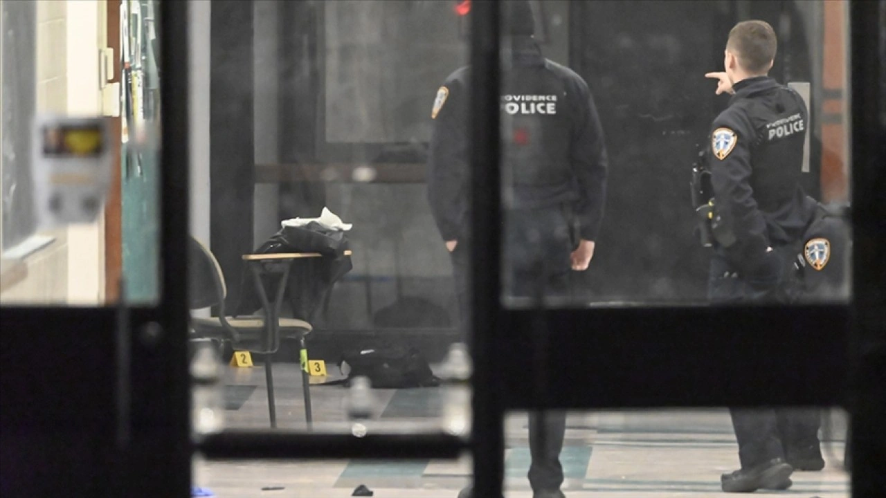 ABD'de Brown Üniversitesindeki saldırıya ilişkin yanlış şüphelinin gözaltına alındığı duyuruldu