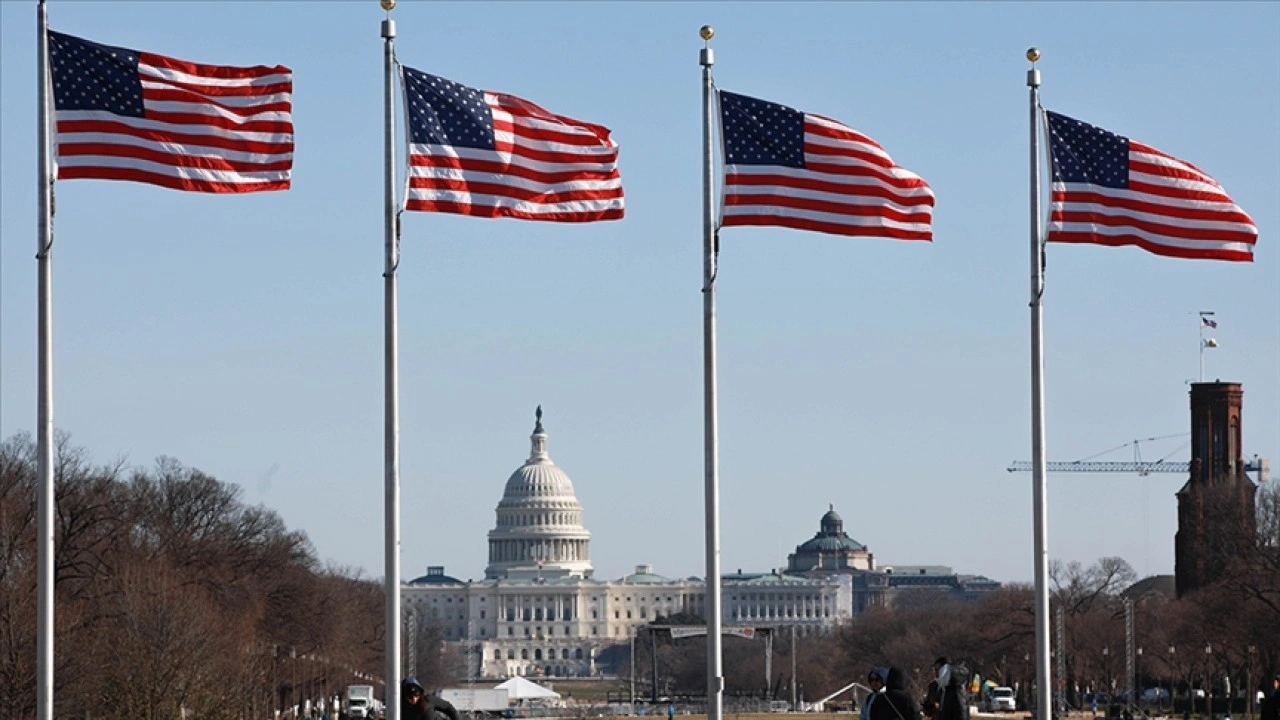 ABD'de federal hükümetin en uzun süreli kapanması sona erdi