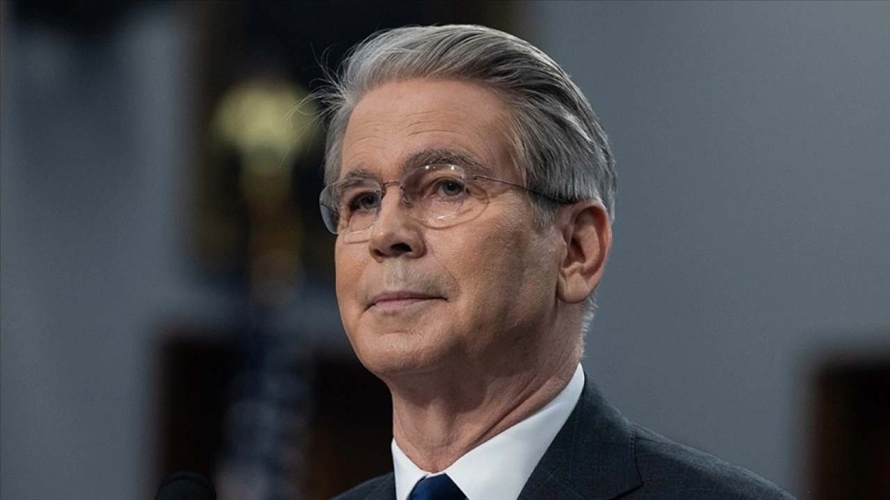 ABD Hazine Bakanı Bessent, &Ccedil;in Başbakan Yardımcısı Hı ile Paris'te g&ouml;r&uuml;şecek