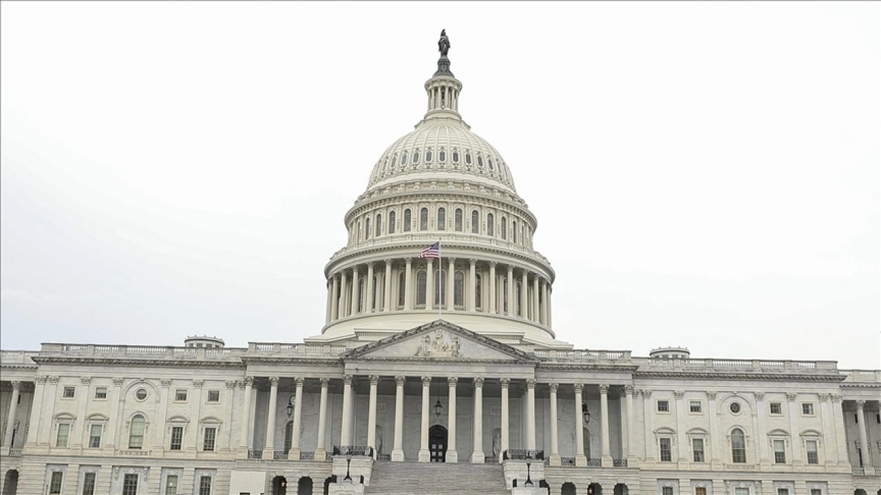 ABD Kongresi raporu: Çin deniz altı kablolarını kesmeyi hedefleyen yeni kapasiteler geliştiriyor