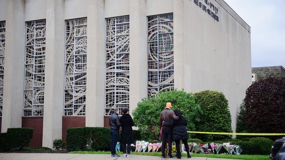 ABD'li Müslümanlardan sinagog saldırısı kurbanlarına yardım
