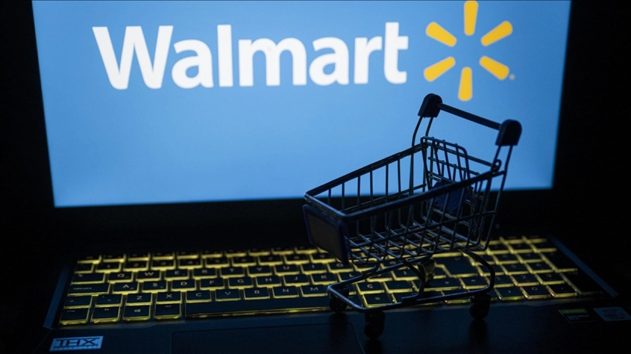 ABD'li perakende zinciri Walmart, tarifeler nedeniyle fiyatları artırabileceğini belirti