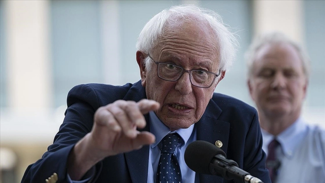 ABD'li Senatör Sanders, İsrail'in Filistin'e saldırılarını "barbarca" olara