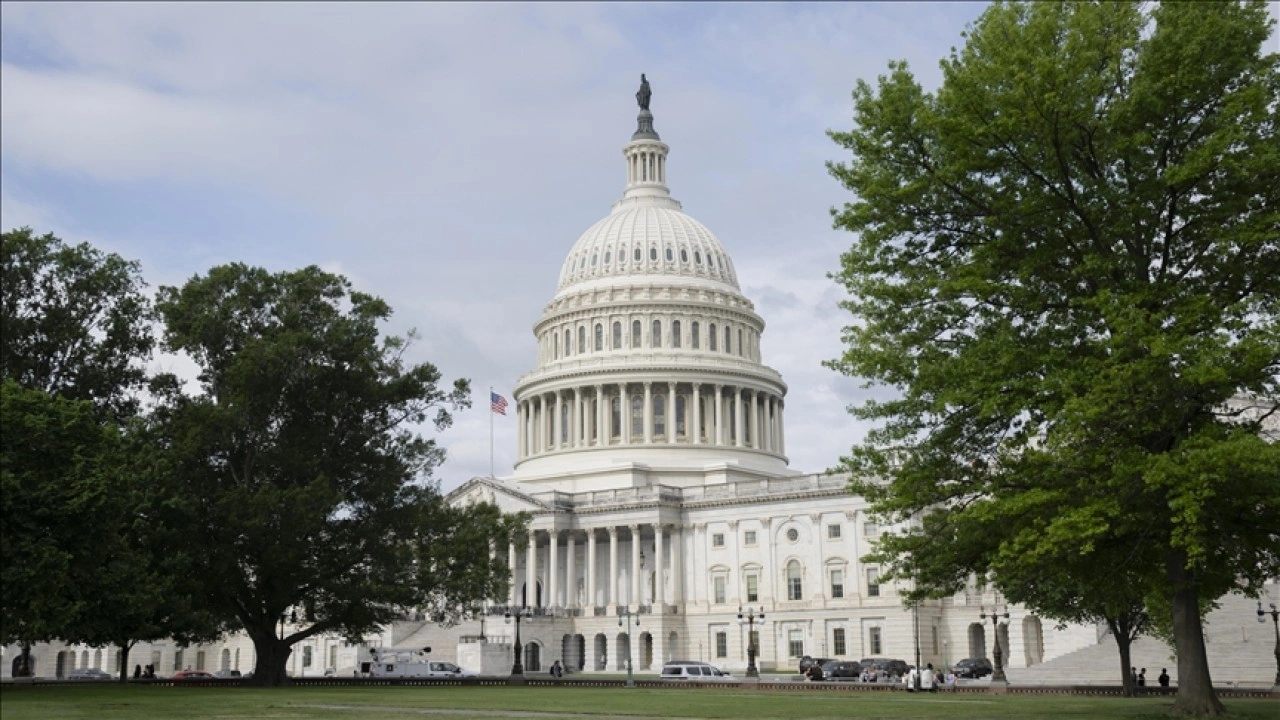ABD Senatosu, tüm Jeffrey Epstein dosyalarının açılmasını öngören tasarıyı kabul etti
