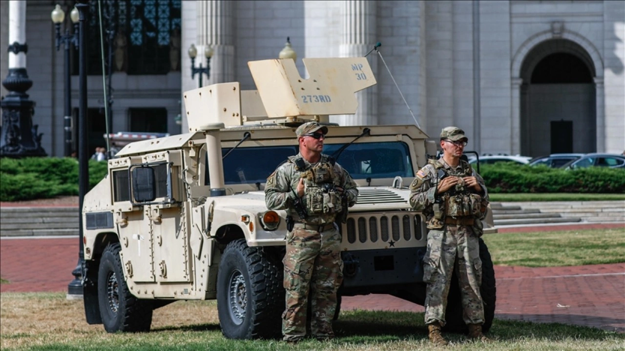 ABD y&ouml;netimi, Louisiana eyaletinin New Orleans kentine 350 Ulusal Muhafız konuşlandıracak