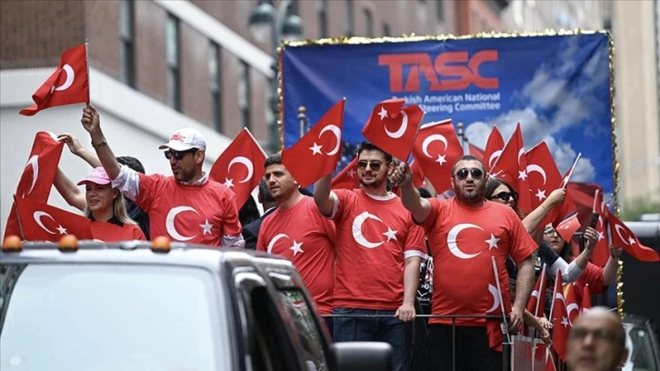 ABD'de 41. Geleneksel New York Türk Günü Yürüyüşü coşkuyla kutlandı