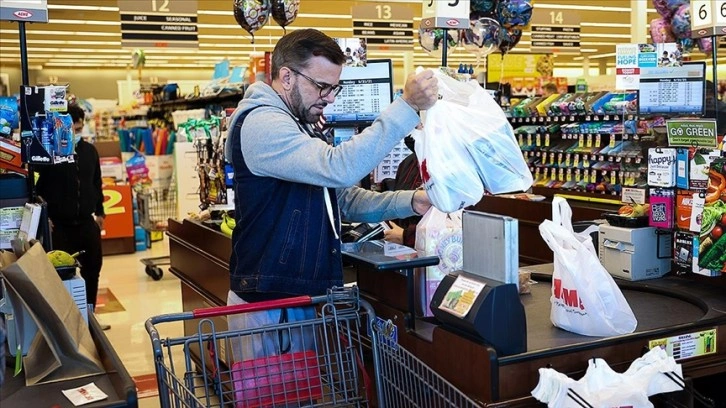 ABD'de tüketici güveni ocakta geriledi