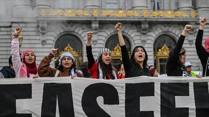 ABD'de üniversite öğrencileri antisemitizm ve ifade özgürlüğü tartışmalarından rahatsız