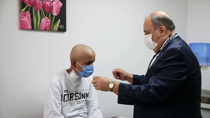 ABD'den gelen kemik iliğiyle sağlığına kavuşan Hamit'in hedefi doktor olmak