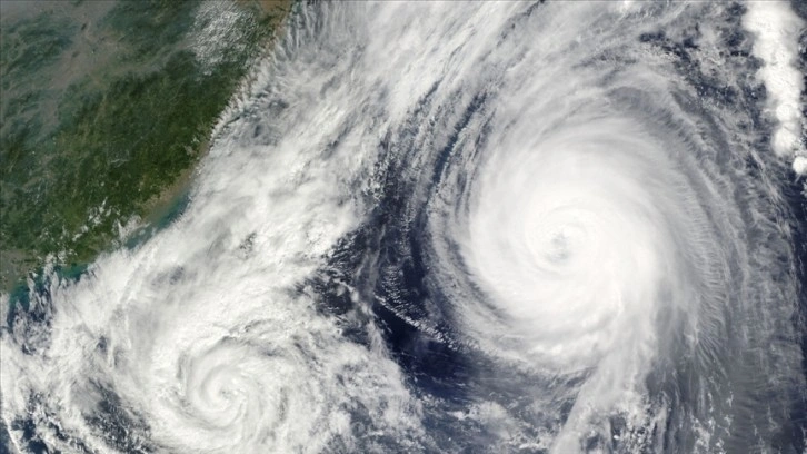 ABD'ye doğru ilerleyen Fiona Kasırgası'nın kategori 4'e çıkabileceği belirtildi