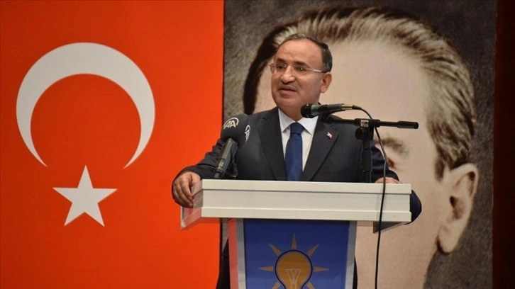 Adalet Bakanı Bozdağ: Uluslararası antlaşmaları Meclis yapmıyor, Meclis koymuyor