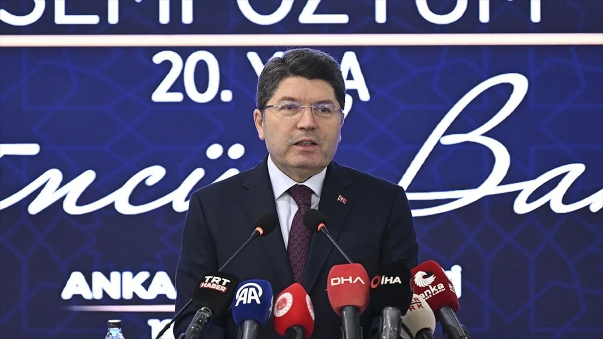 Adalet Bakanı Tun&ccedil;: Ter&ouml;r &ouml;rg&uuml;t&uuml;n&uuml;n tasfiyesiyle ilgili yasal d&uuml;zenleme gerekiyorsa bunu Meclis elbette ki yapacaktır