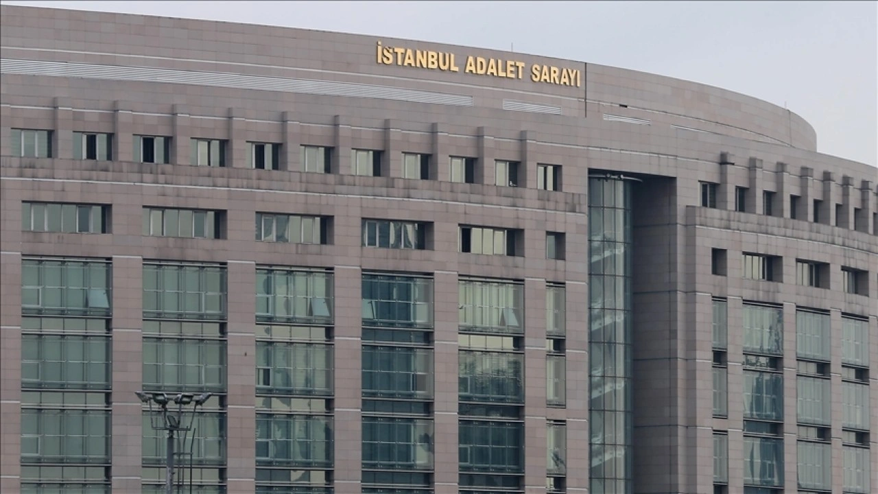 Adana Büyükşehir Belediye Başkanı Karalar ve Adıyaman Belediye Başkanı Tutdere gözaltına alındı
