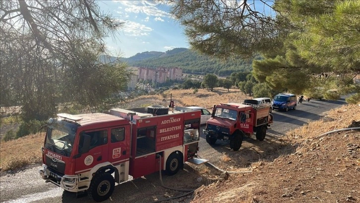 Adıyaman'da çıkan orman yangınına müdahale ediliyor