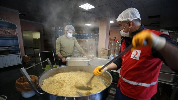 Adıyaman'da devlet millet el ele yaraları sarıyor