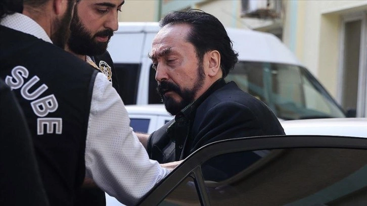 Adnan Oktar silahlı suç örgütünün 