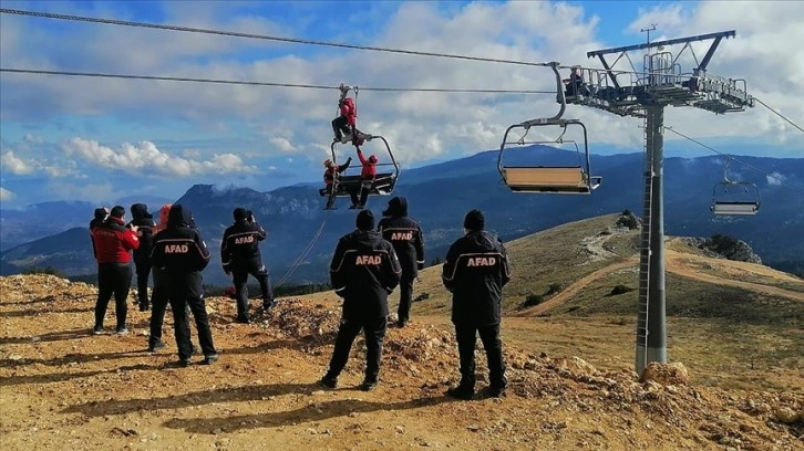 AFAD'ın taşra teşkilatı personeli toplu taşıma hizmetlerinden ücretsiz yararlanacak