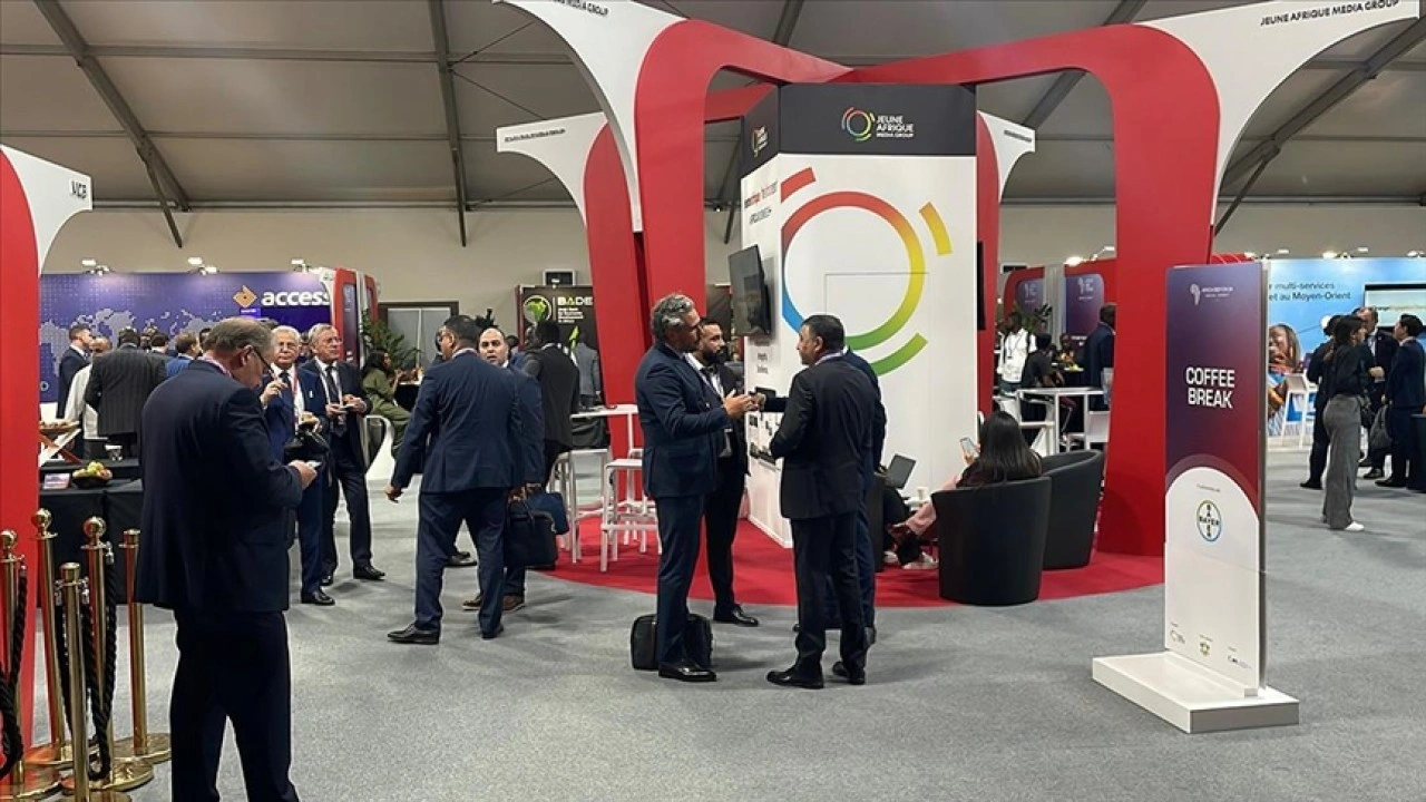 Afrika'da devlet ve özel sektör arasında işbirliği için "12. Afrika CEO Forumu" başla