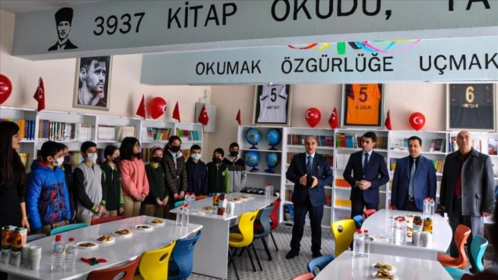 Ahmet Çalık'ın ismi Kars'ta kütüphaneye verildi