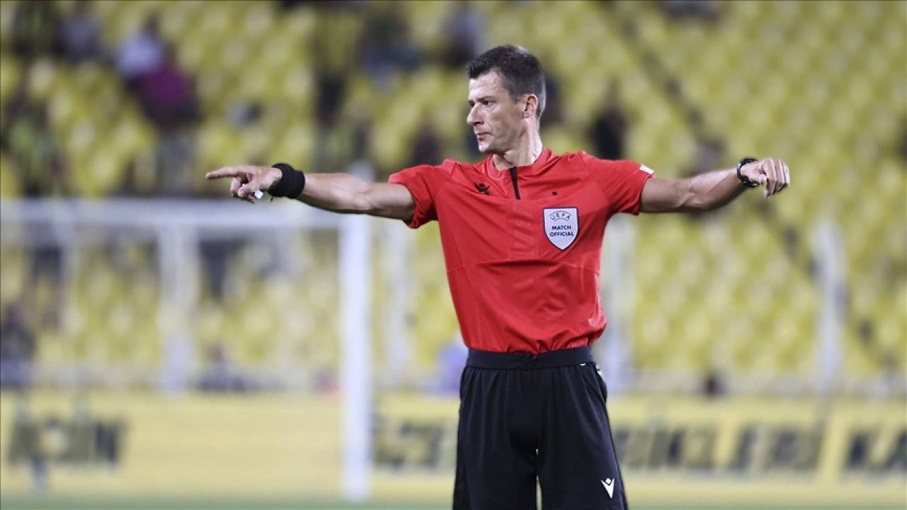 Ajax-Galatasaray maçını Fransız hakem Benoit Bastien yönetecek