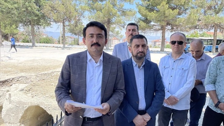 AK Parti Burdur İl Başkanı Mengi'den, belediyeye