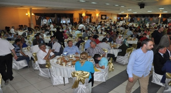 AK Parti'den vefa iftarı