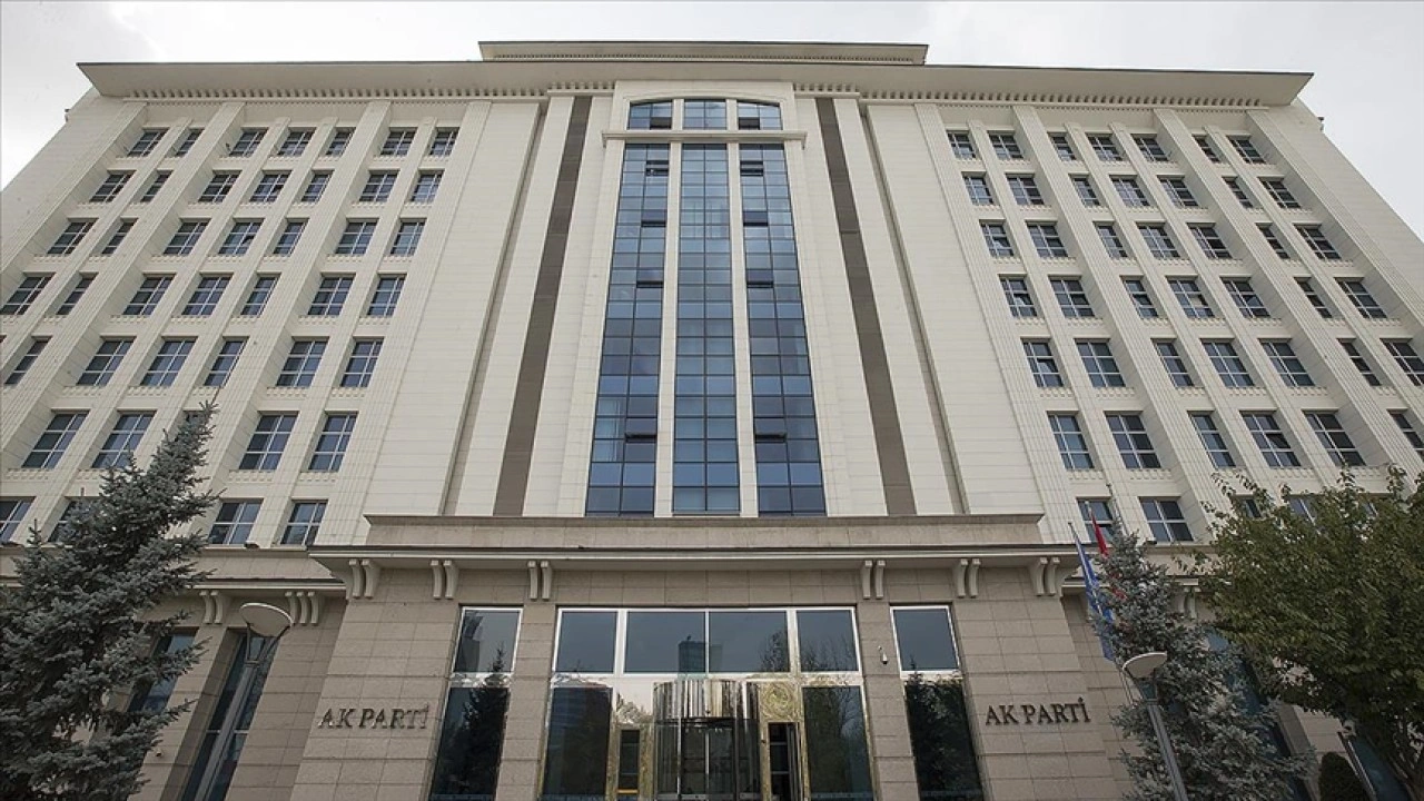 AK Parti'nin yeni anayasa için kurduğu komisyonun ilk toplantısı gerçekleştirilecek