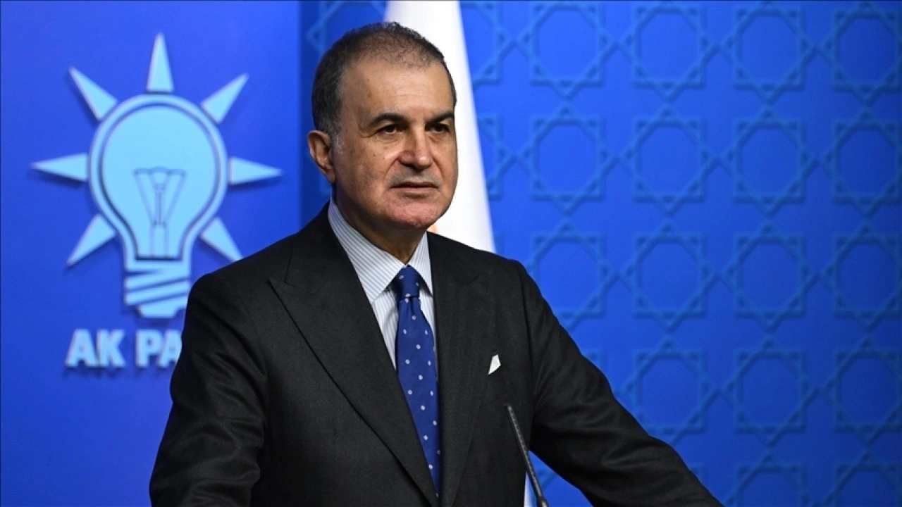 AK Parti Sözcüsü Çelik: CHP Genel Başkanı Özgür Özel'e yapılan saldırıyı lanetliyoruz