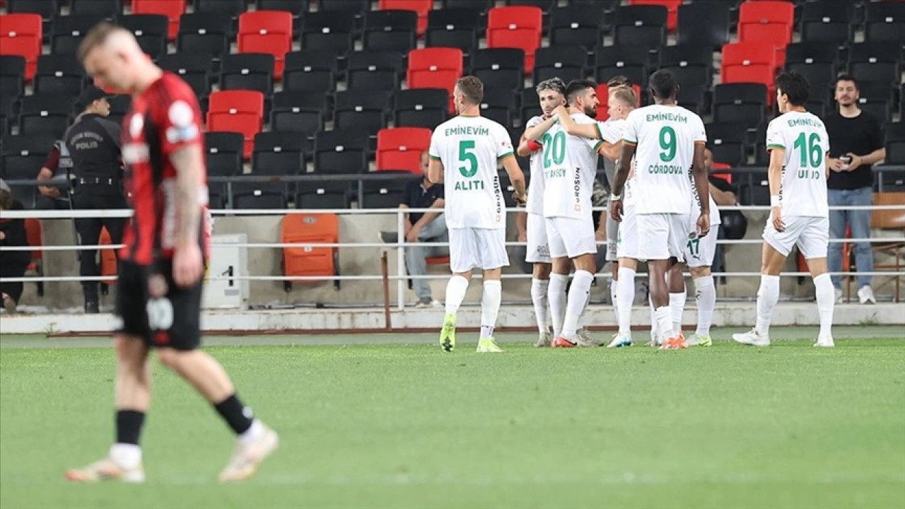 Alanyaspor, deplasmanda Gaziantep FK'yi 1-0 yendi