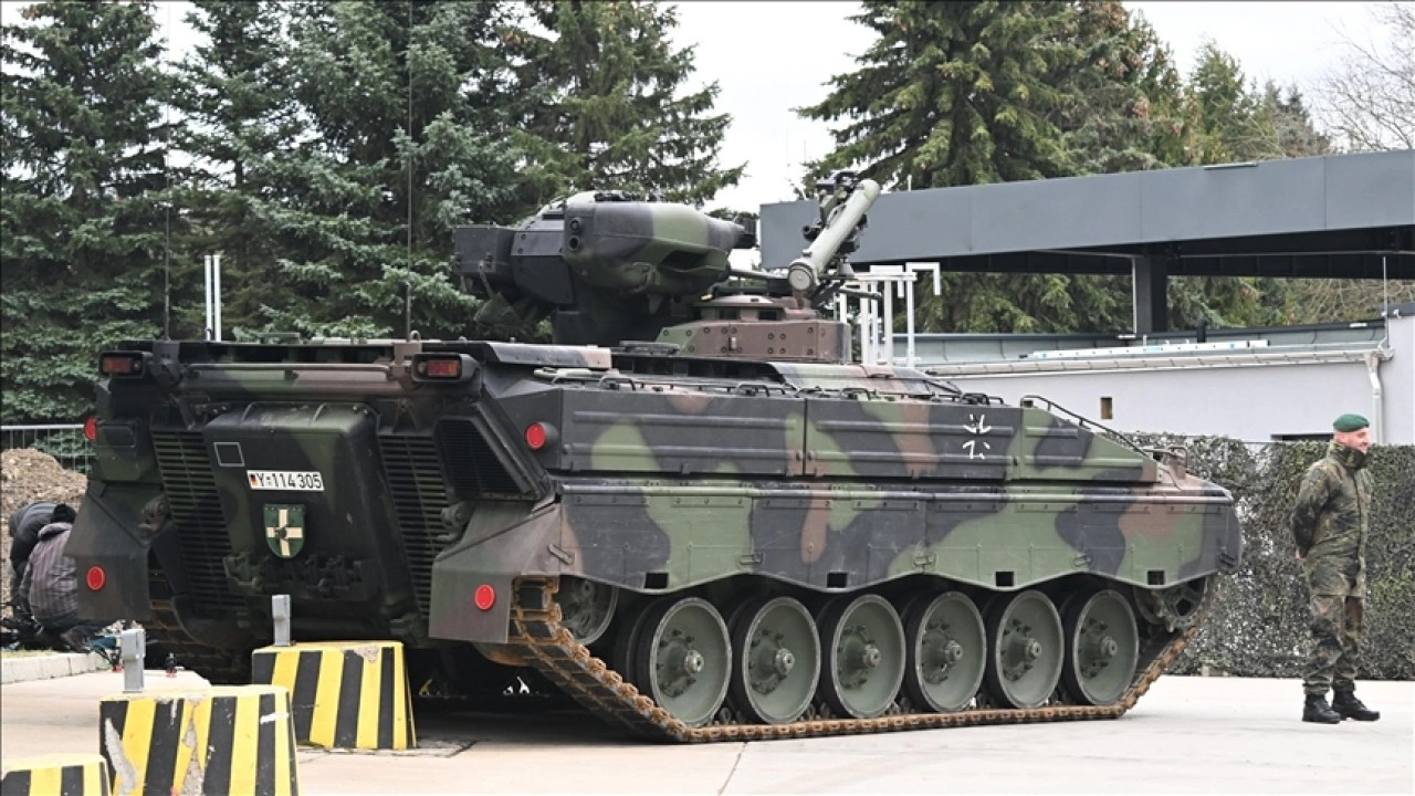 Alman Silahlı Kuvvetlerinden 4,2 milyar avroluk zırhlı muharebe aracı siparişi