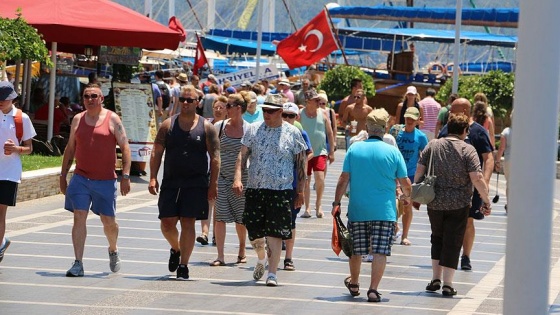Alman turist Türkiye'den vazgeçmiyor