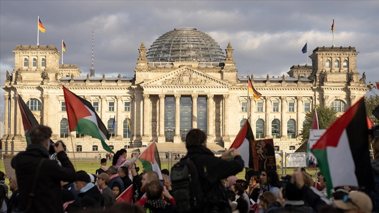 Almanya'da yaşayanların yüzde 65'i İsrail ordusunun Gazze'de savaş suçu işlediğini dü