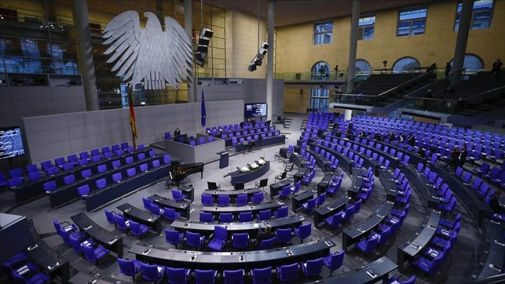 Almanya'da pazar günü cumhurbaşkanlığı seçimi yapılacak