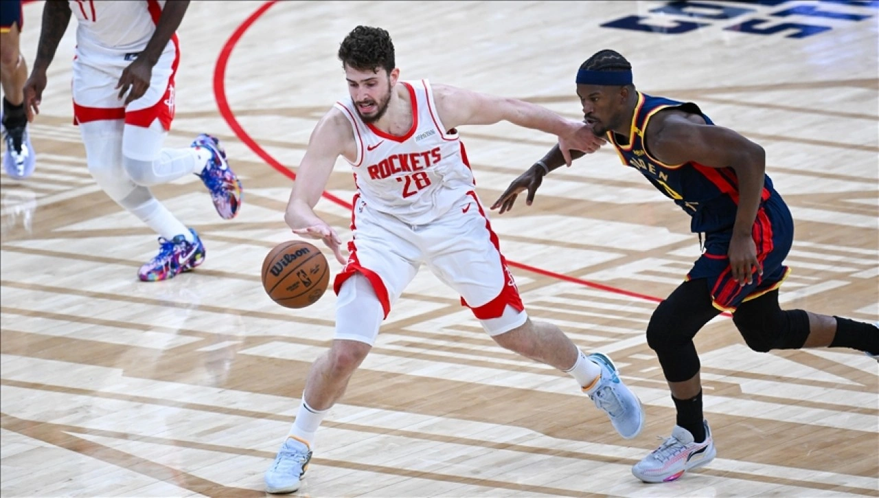 Alperen Şengün'ün 'double-double'ı, Warriors karşısında galibiyeti getirdi