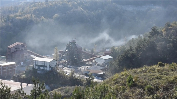 Amasra'da maden ocağındaki yangın sönme eğilimine girdi