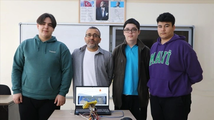 Amasya'da meslek lisesi, güneş paneli verimliliğini artıran projeleri ile dünya ikincisi oldu