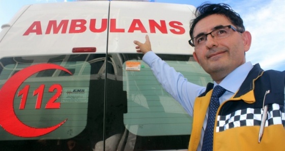 Ambulansa 12 saniye içinde yol vermeyen yandı