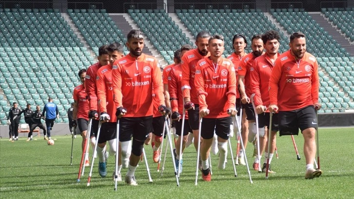 Ampute Milli Futbol Takımı, Özbekistan'ı 6-1 yendi