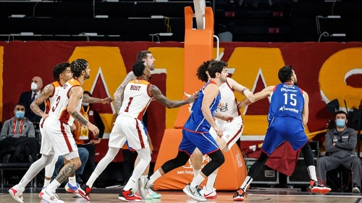 Anadolu Efes-Galatasaray Nef play-off yarı final mücadelesi yarın başlayacak