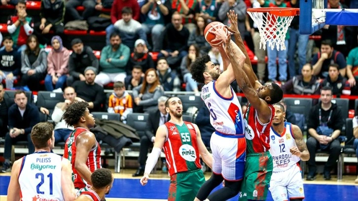 Anadolu Efes ile Pınar Karşıyaka arasındaki play-off yarı final serisi yarın başlayacak